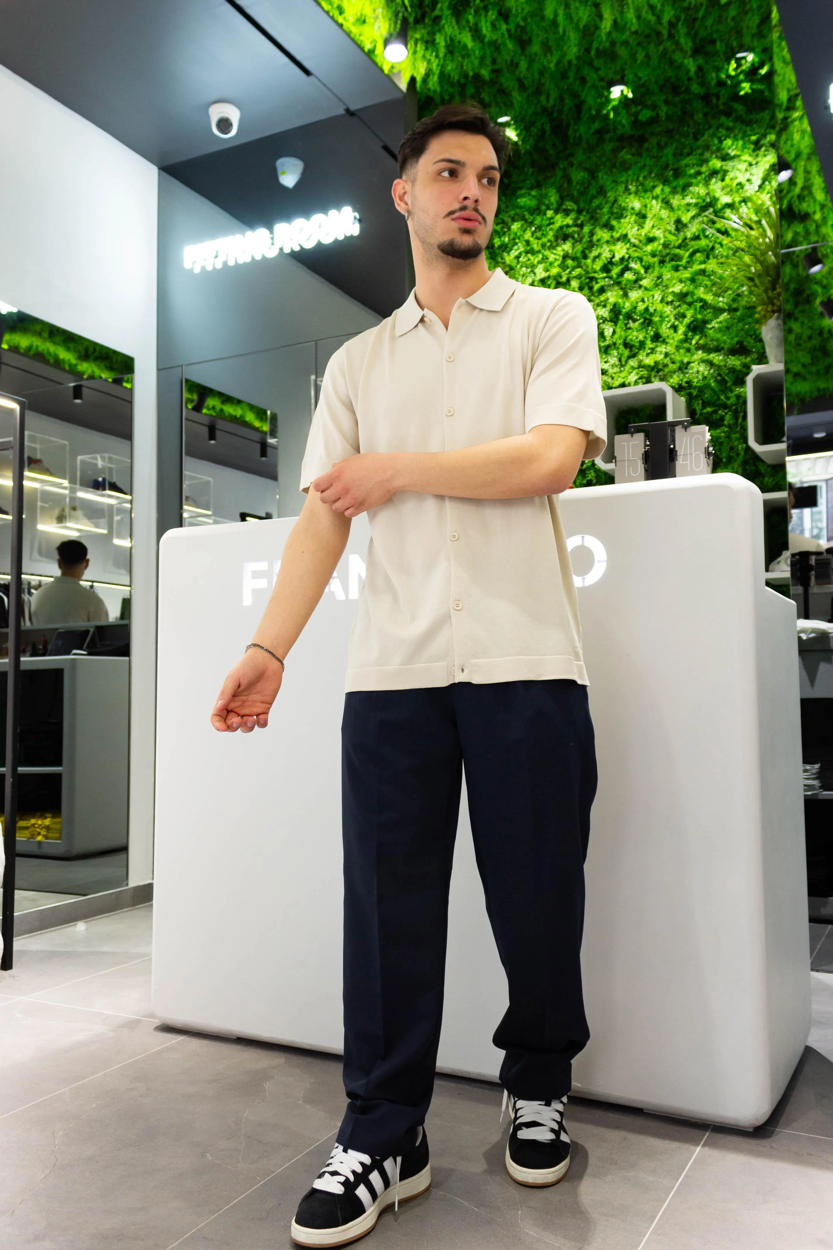 Pantalone classico con molla fondo ampio