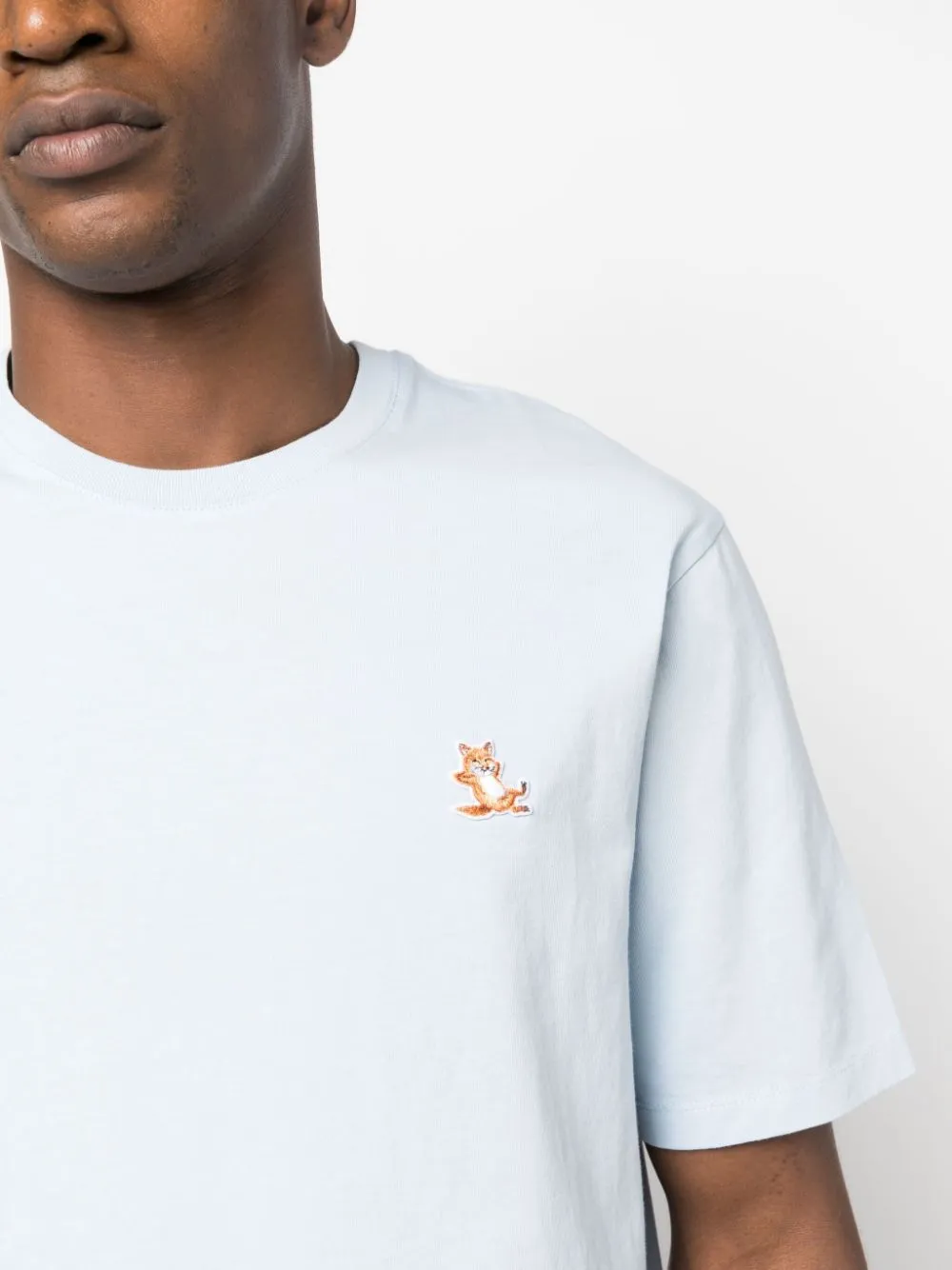 t-shirt azzurra logo chillfox